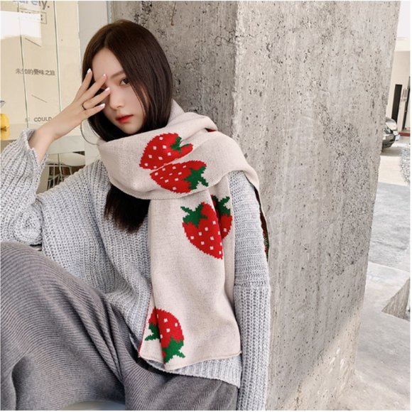 🍓Strawberry Print Scarf🍓 - Picture 2 of 16